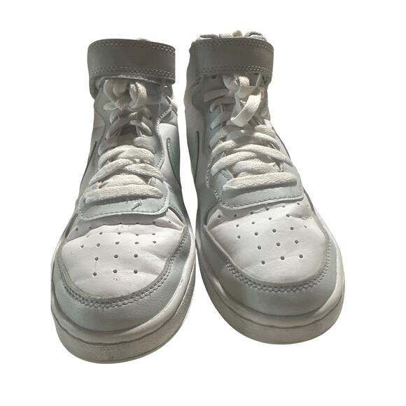 Nike Court Borough 2 Mid Pure Platinum Mint Foam Size 6Y - Picture 2 of 4